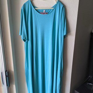 NWT Glitzy Girlz Dress